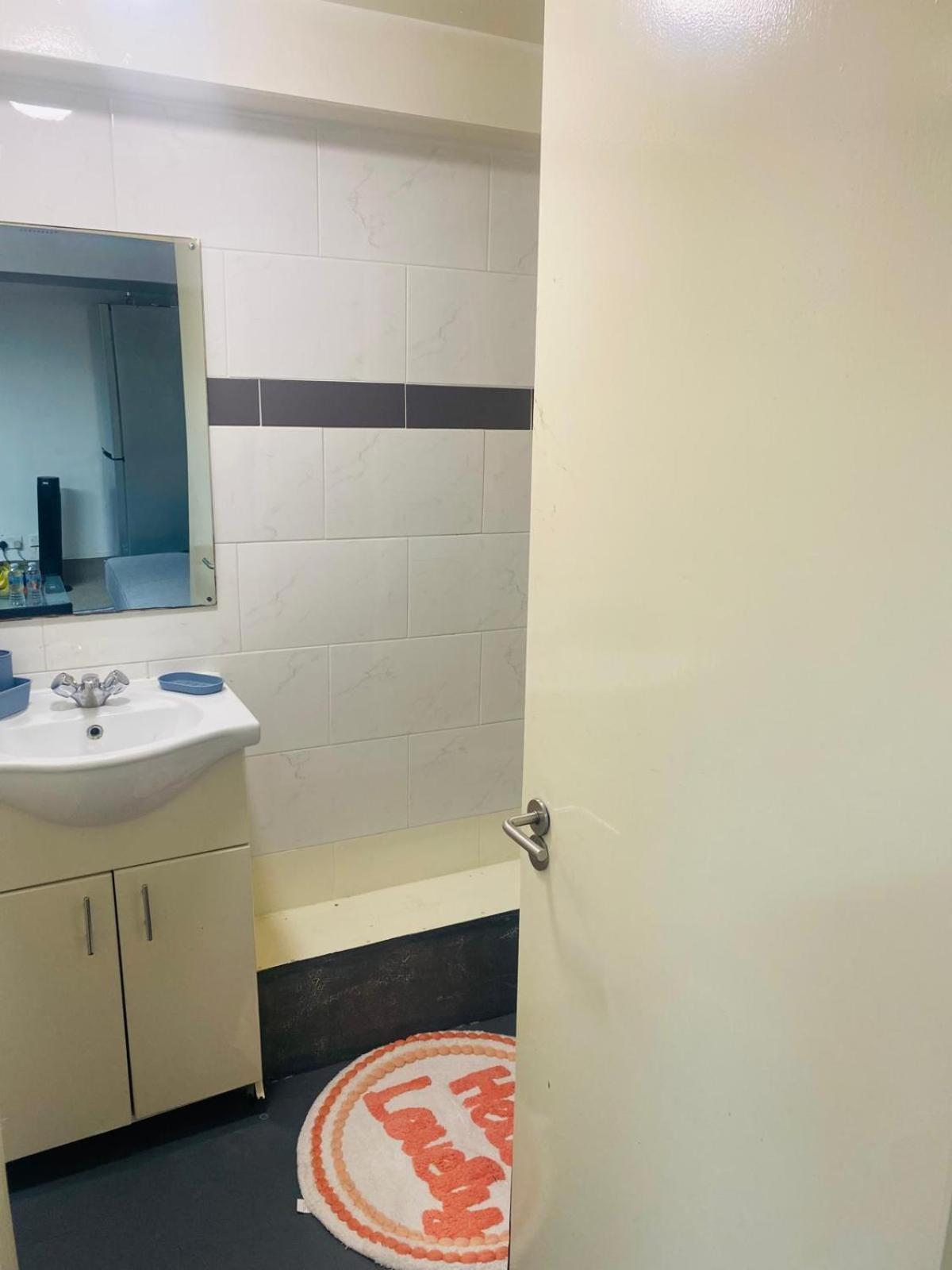 Cozy Studio Opposite Chelsea Stadium 伦敦 外观 照片